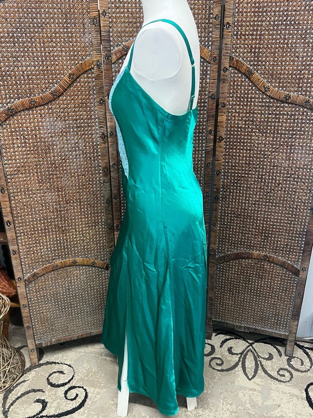 Vintage Victoria’s Secret gold label green long nightgown lace petite guessing s - Picture 2 of 15
